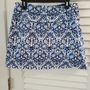 Nanette Lepore active skort size L blue & white